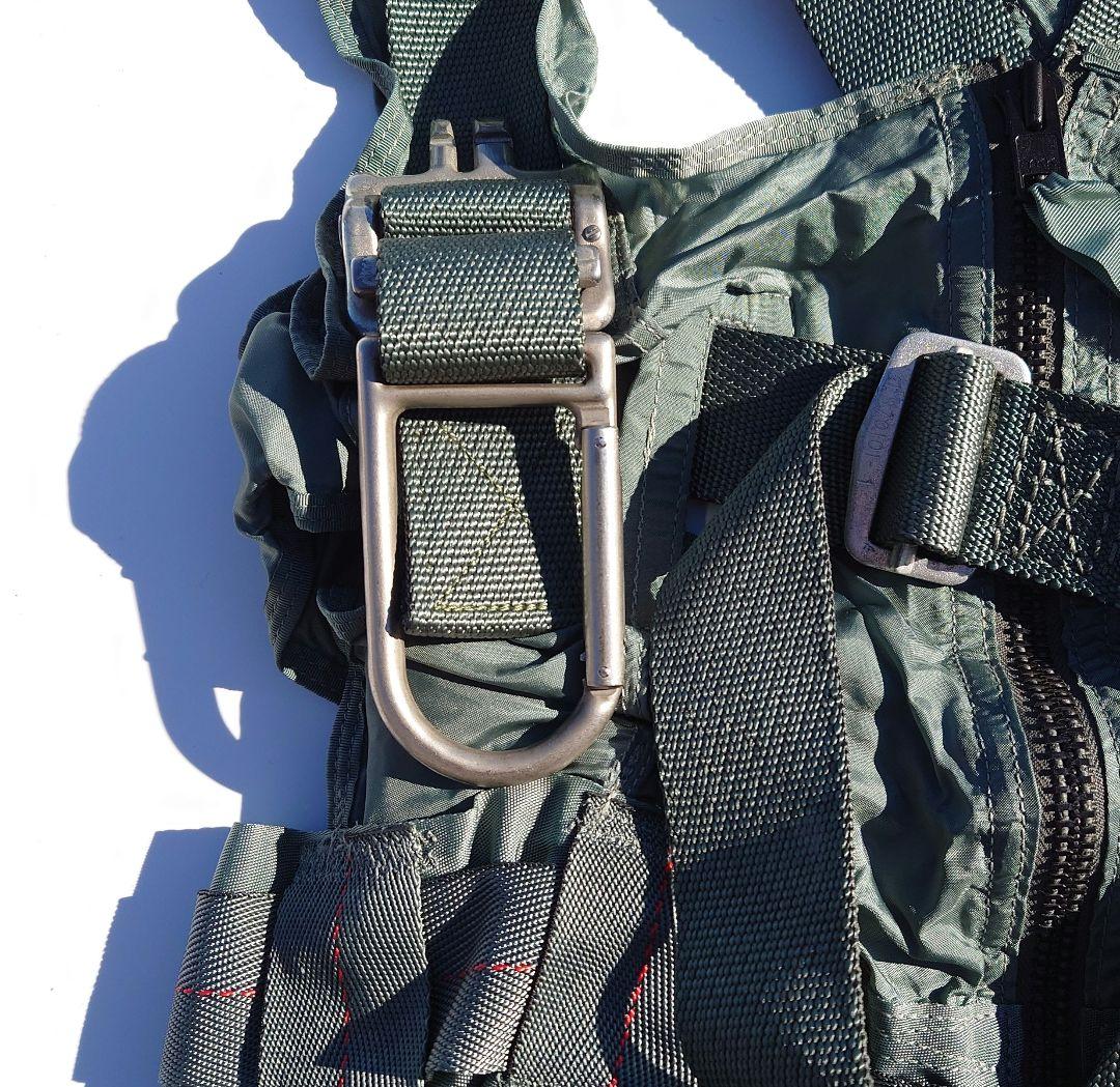 米軍 パイロット トルソー ハーネス PCU-56/P