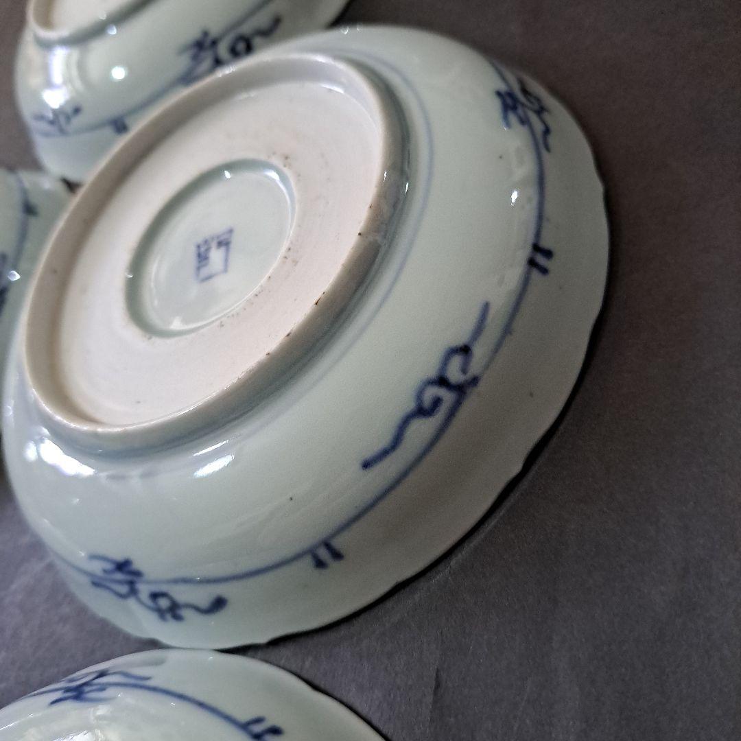 江戸中期　乾隆年　古伊万里　線画華唐草図　五寸皿　向付　膳皿　輪花　五客セット