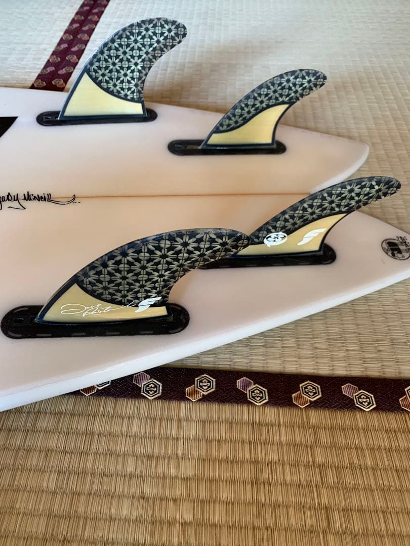 購入済商品　ギャリーマクネイル　CV2