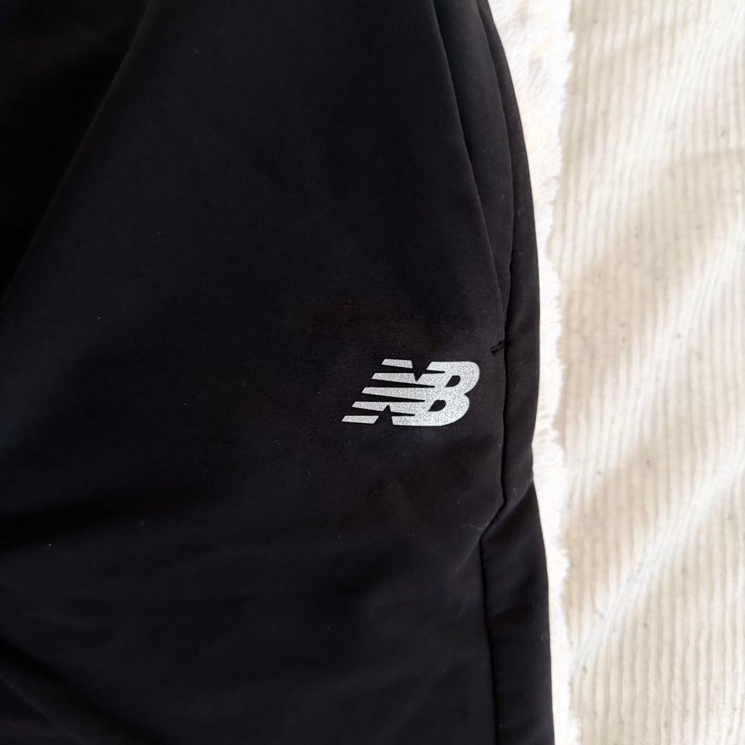 New Balance ゴルフスカート 黒 美品 ロゴ入