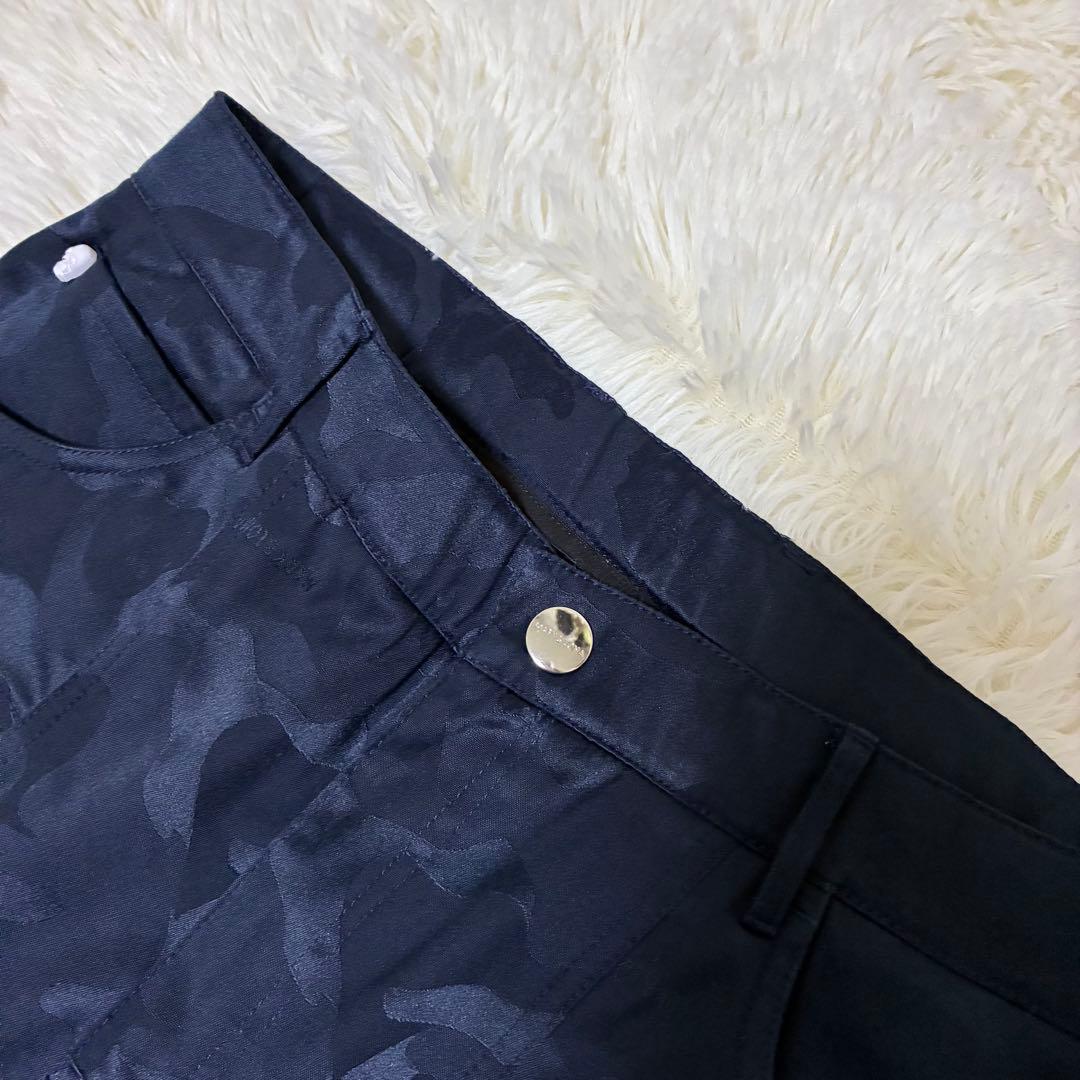 美品✨ マークアンドロナ　人気カモフラ柄総柄×立体スカル ストレッチゴルフパンツ