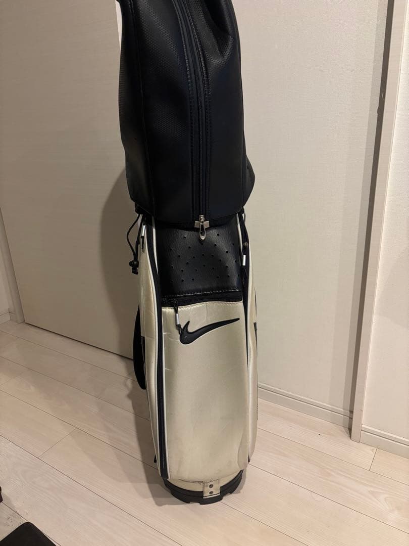 【値下げ】Nike キャディバッグ キャディバック　ホワイト/ブラック