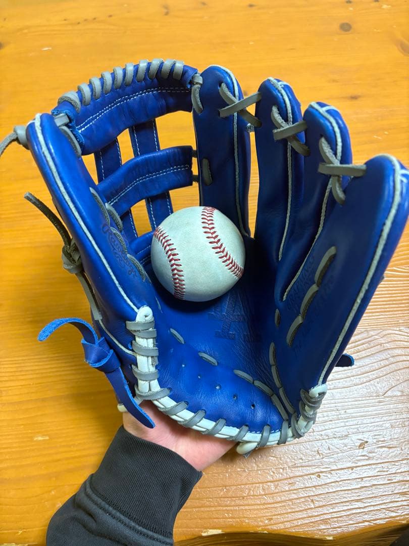 ローリングス グローブ ドジャース 湯もみ型づけ済み 即戦力 小指２本入れ仕様
