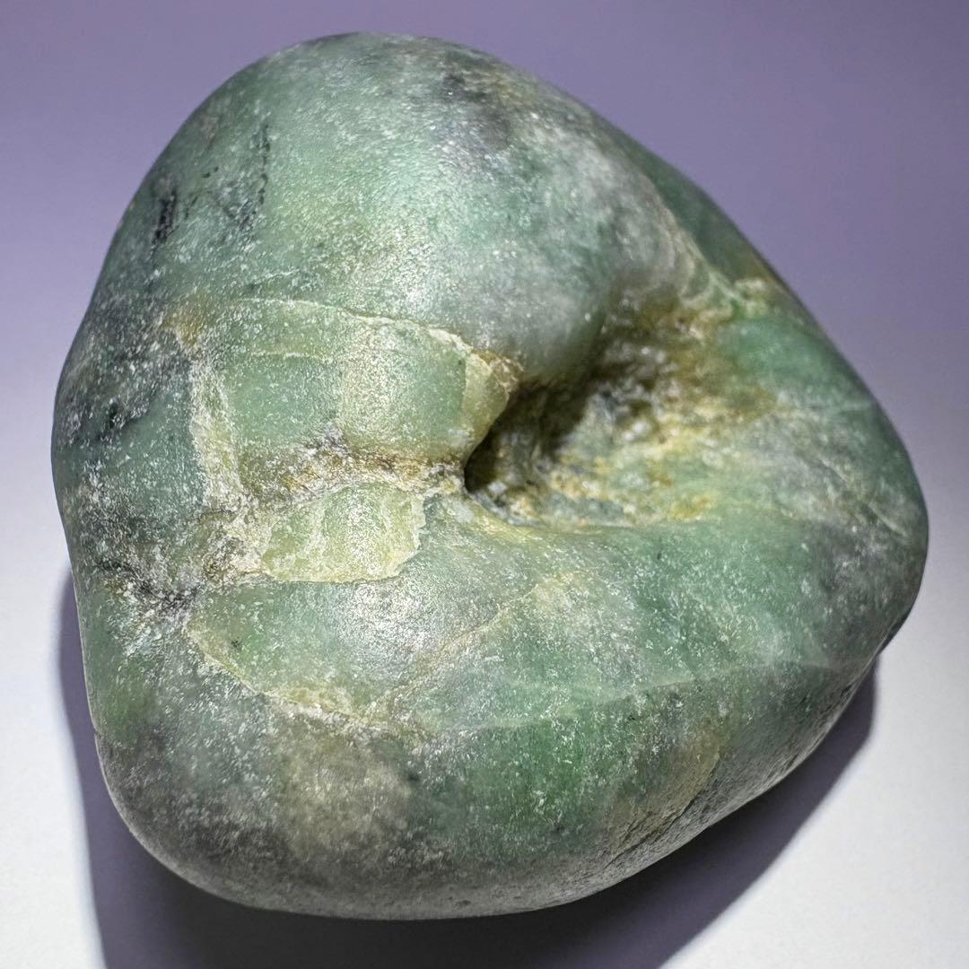 糸魚川　翡翠　ヒスイ　ひすい　海石　約168g