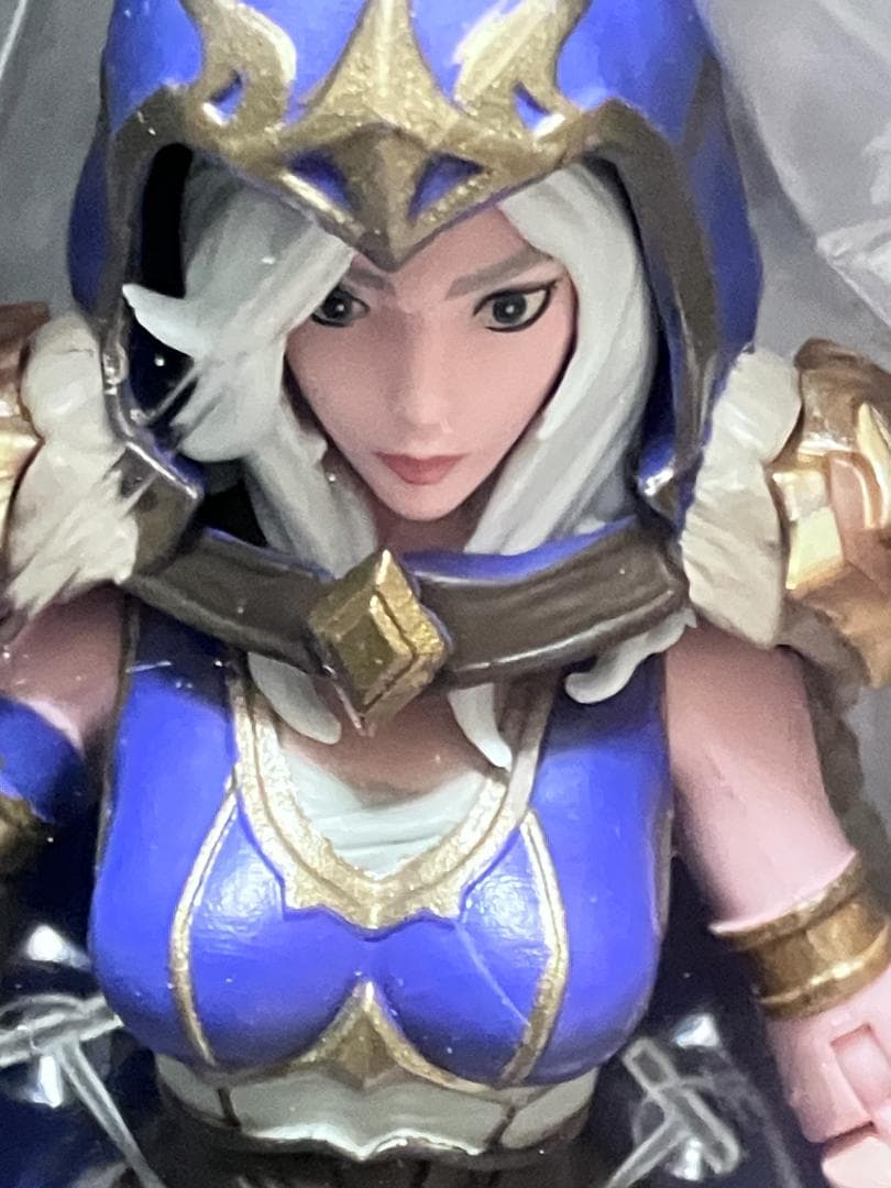 新品未開封 アーチャー『アッシュ』リーグオブレジェンド アクションフィギュア