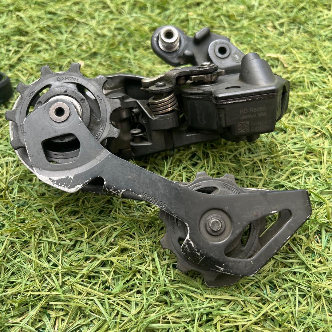 Shimano ultegra R8050 フロント,リアディレーラーセット