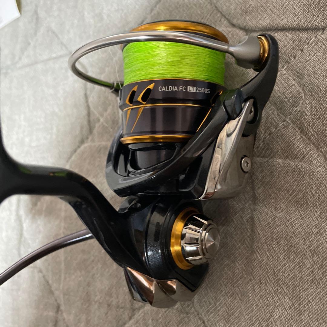 DAIWA 21CALDIA FC LT 2500S スピニングリール