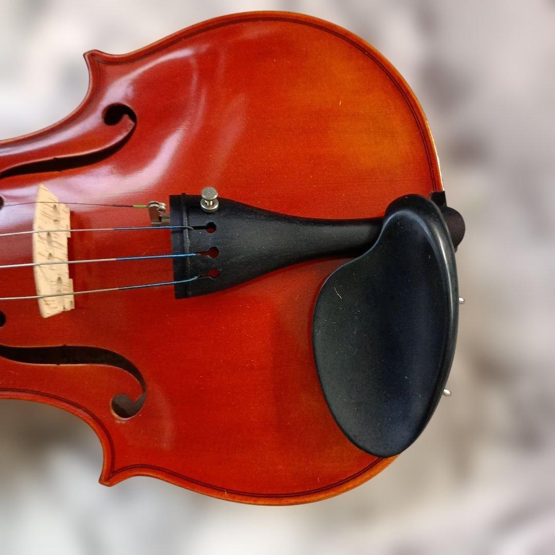 (未使用)オレンジ色の木製バイオリン(SUZUKI製)