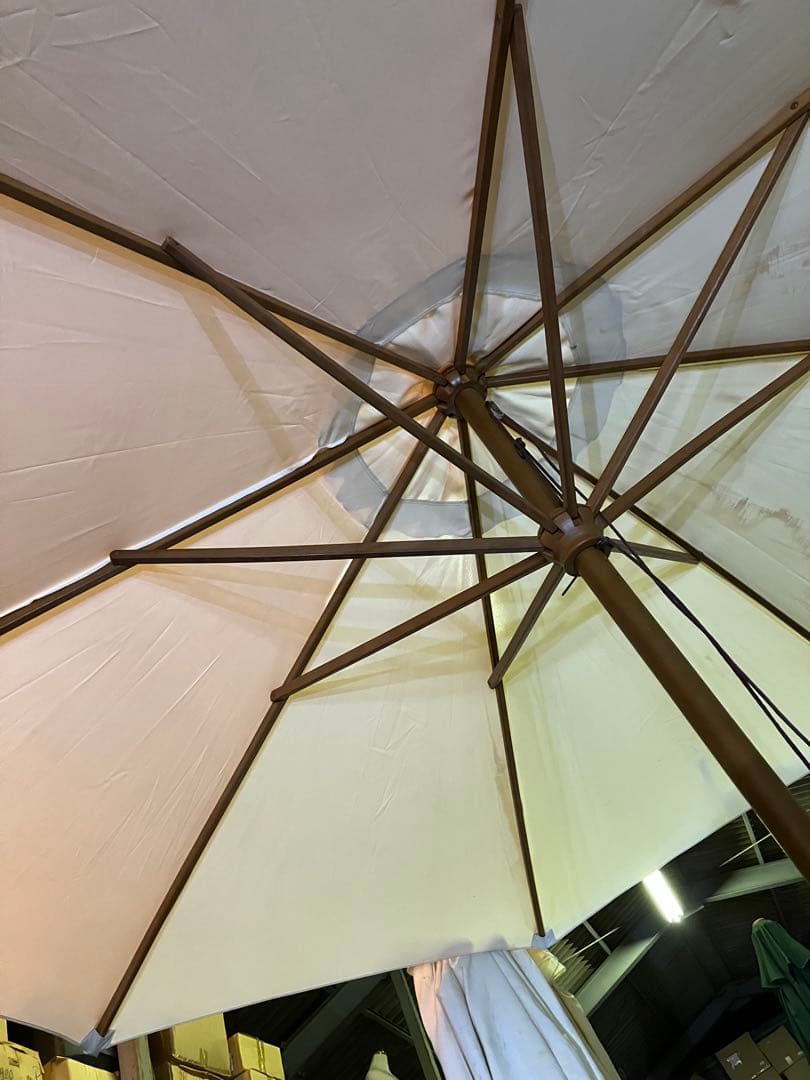 ①木製パラソル　ホワイト280cm 中古品