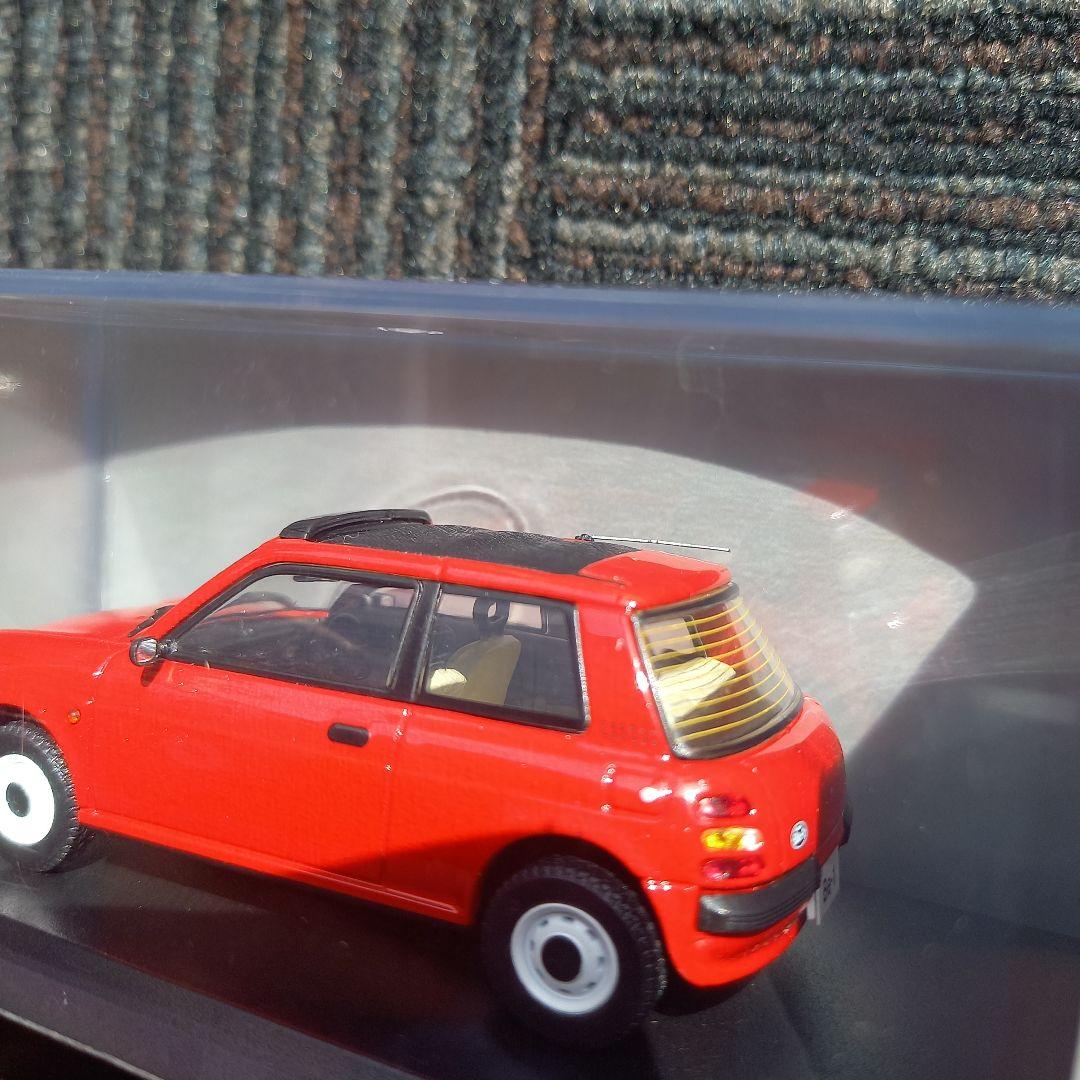 KYOSHO NISSAN Be-1 レッド ミニカー 1/43