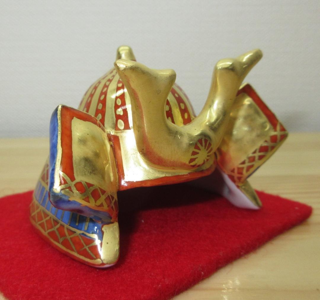 送料込【逢絢亭・新品】茶道具 蓋置 京焼 金襴手 兜の形 平安昭阿弥 共箱入り