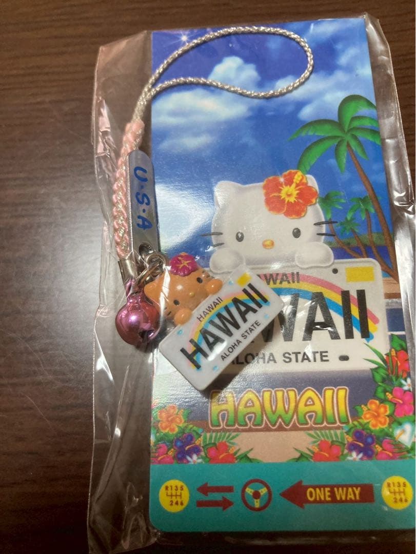 希少激レア 新品 ご当地 ハローキティ ハワイ シュノーケル 日焼け ストラップ