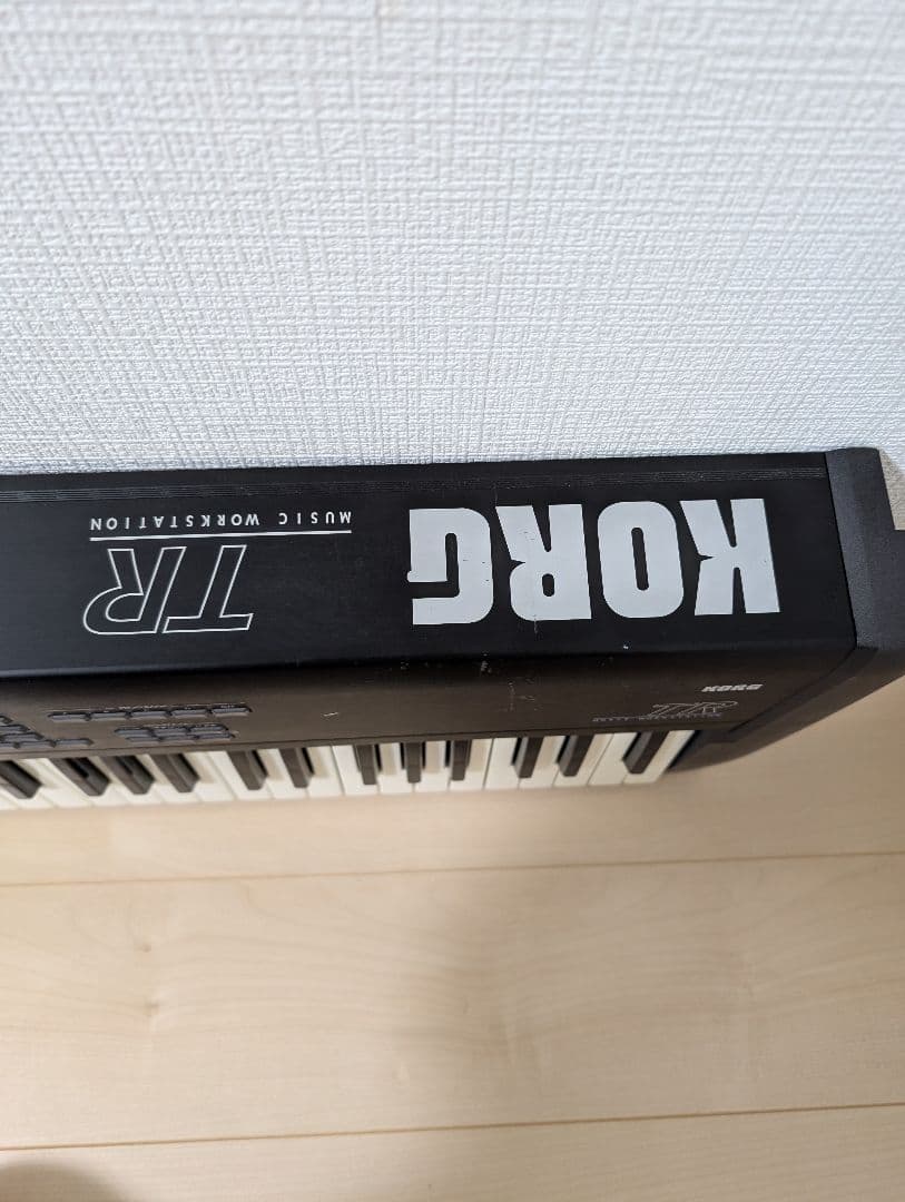 【動作確認済】コルグ　KORG TR76 シンセサイザー