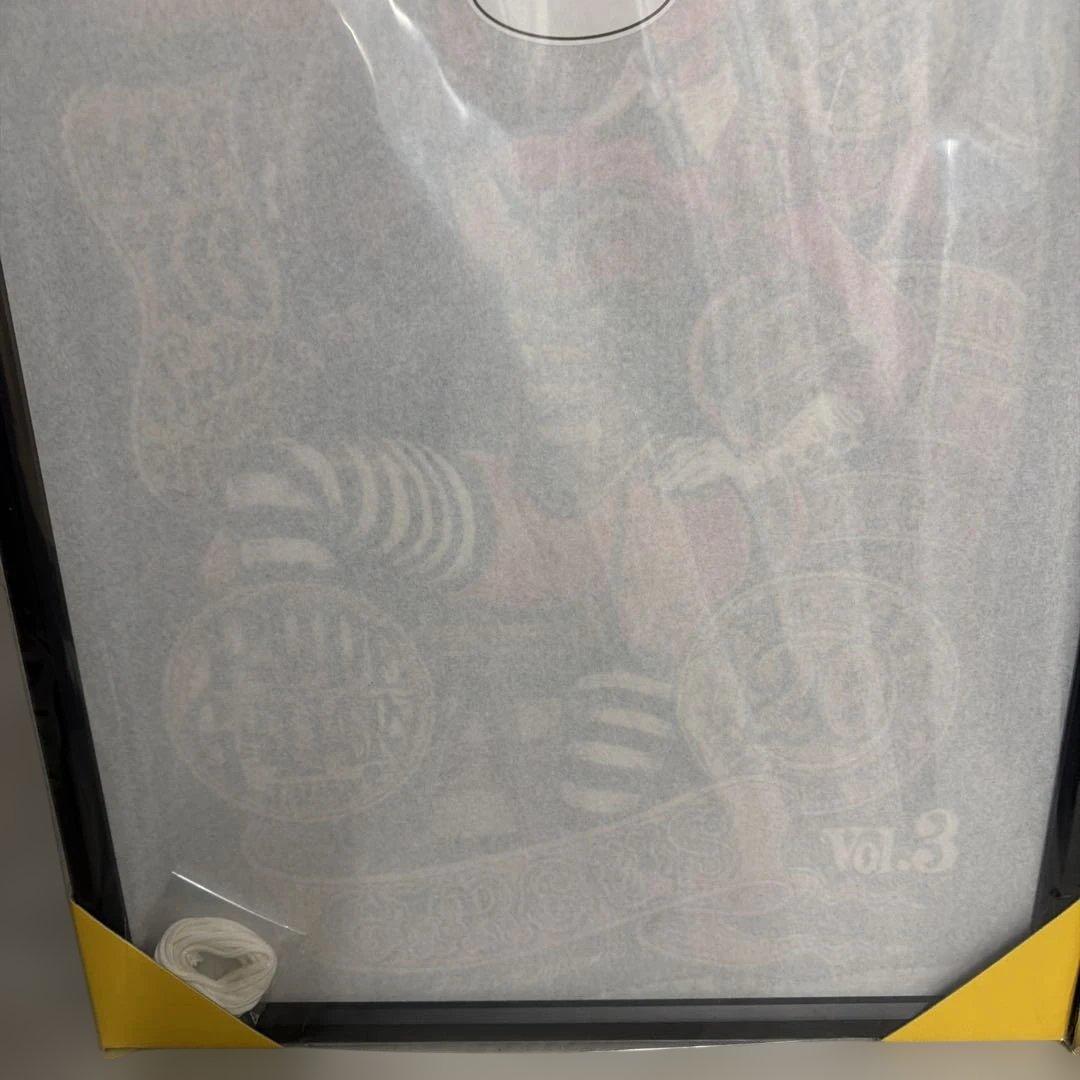 ルートギャラリー　3rd ロッキンジェリービーン　白と黒