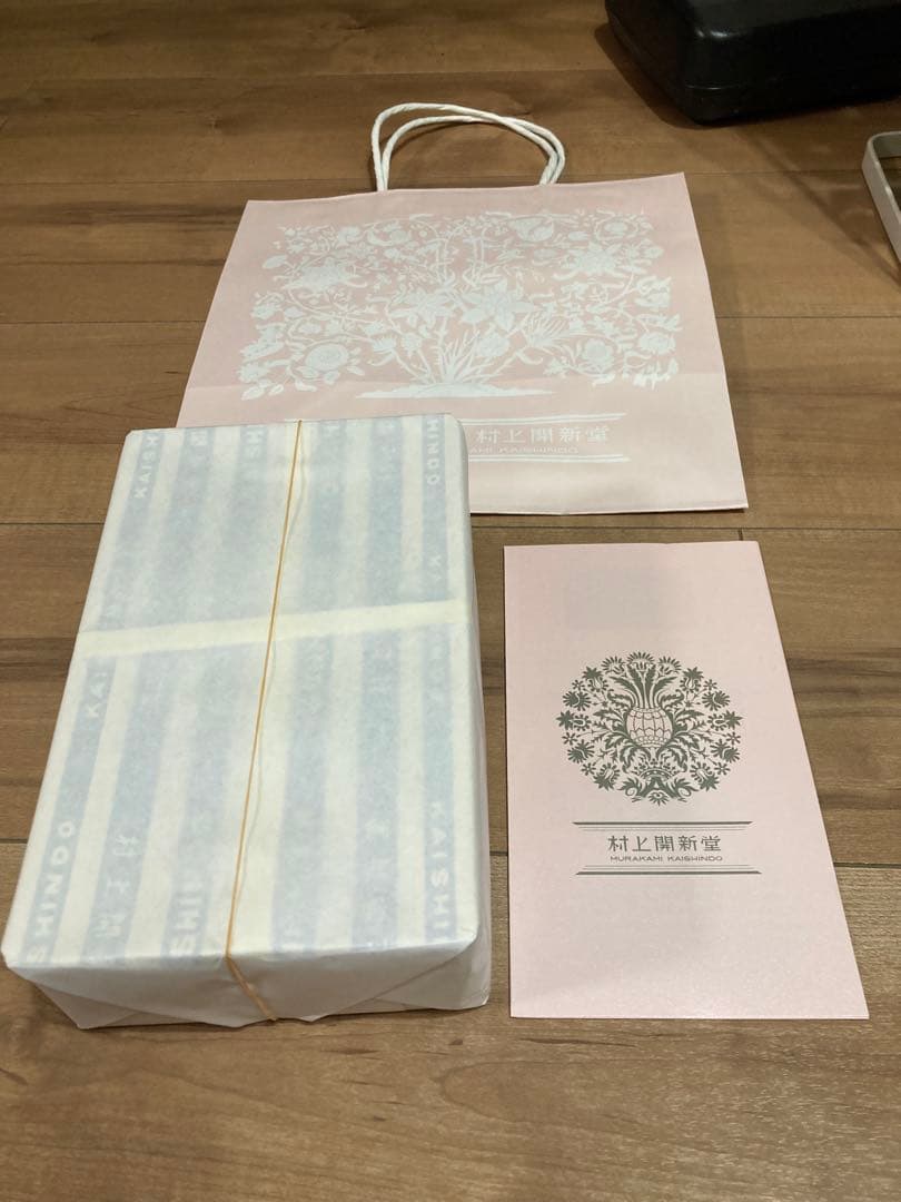 世界一入手困難なクッキーと言われる幻のクッキー缶 東京　村上開新堂クッキー0号缶