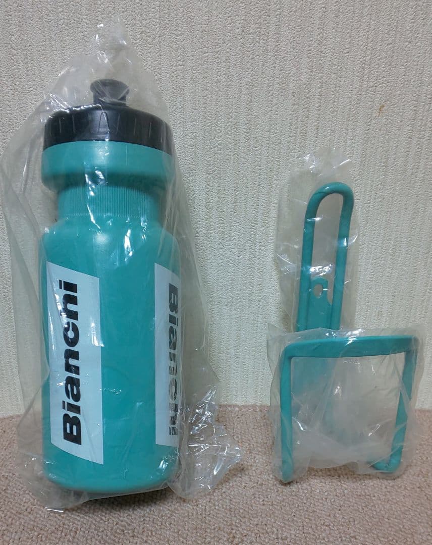 新品ビアンキ・純正アクセサリー & おまけ