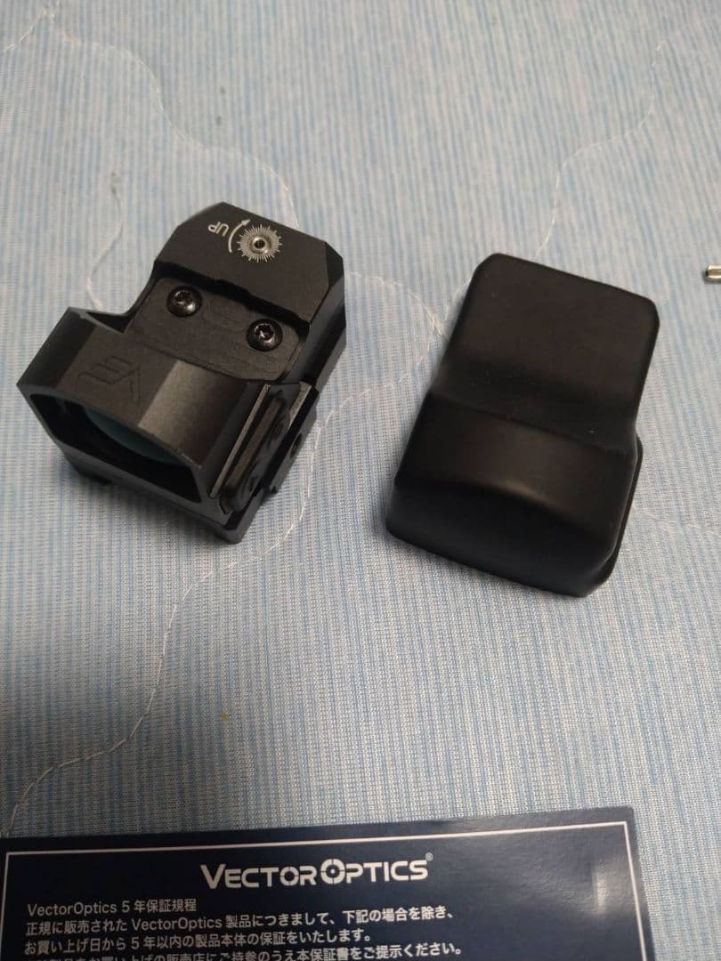 ドットサイトVectorOptics