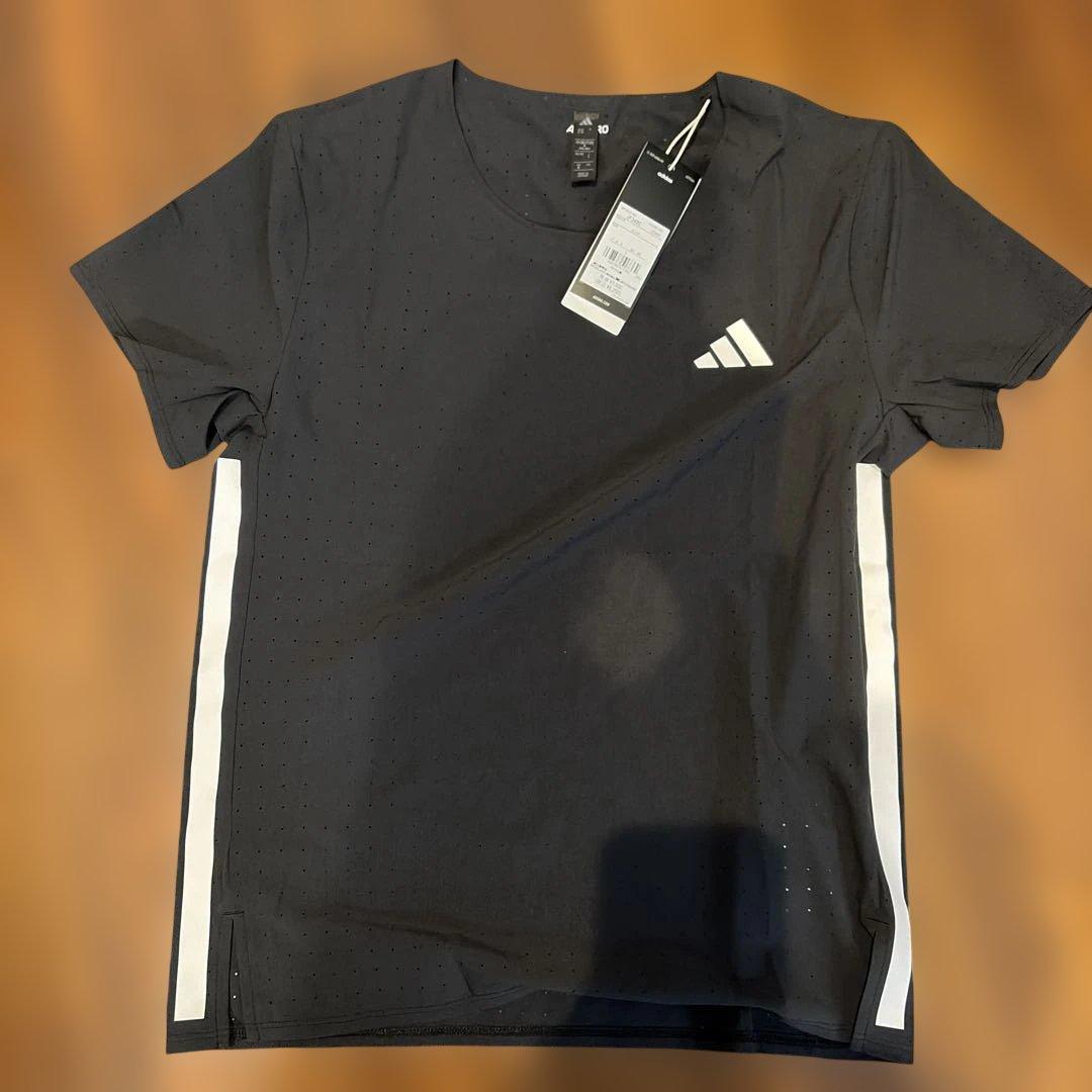 アディダス　アディゼロ　レディース　シャツ