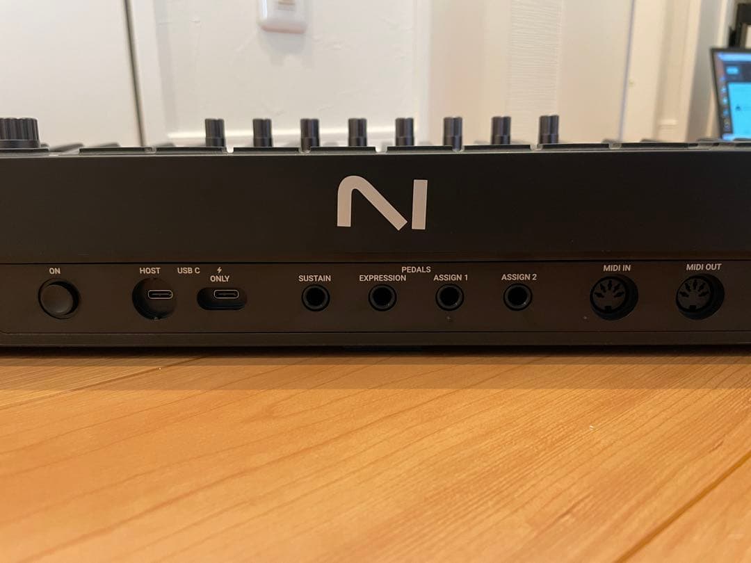 NativeInstruments Kontrol S61 MK3 ライセンス有