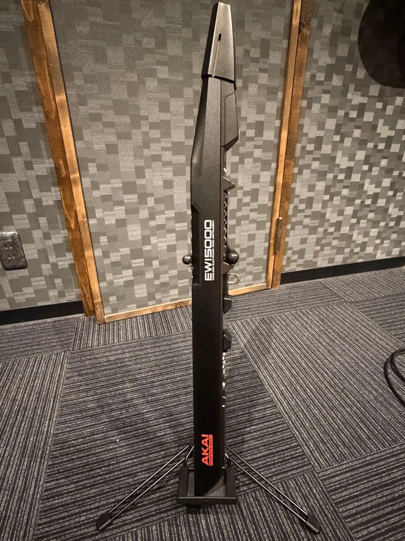 美品 AKAI EWI5000 ウインドシンセサイザー スタンド付き