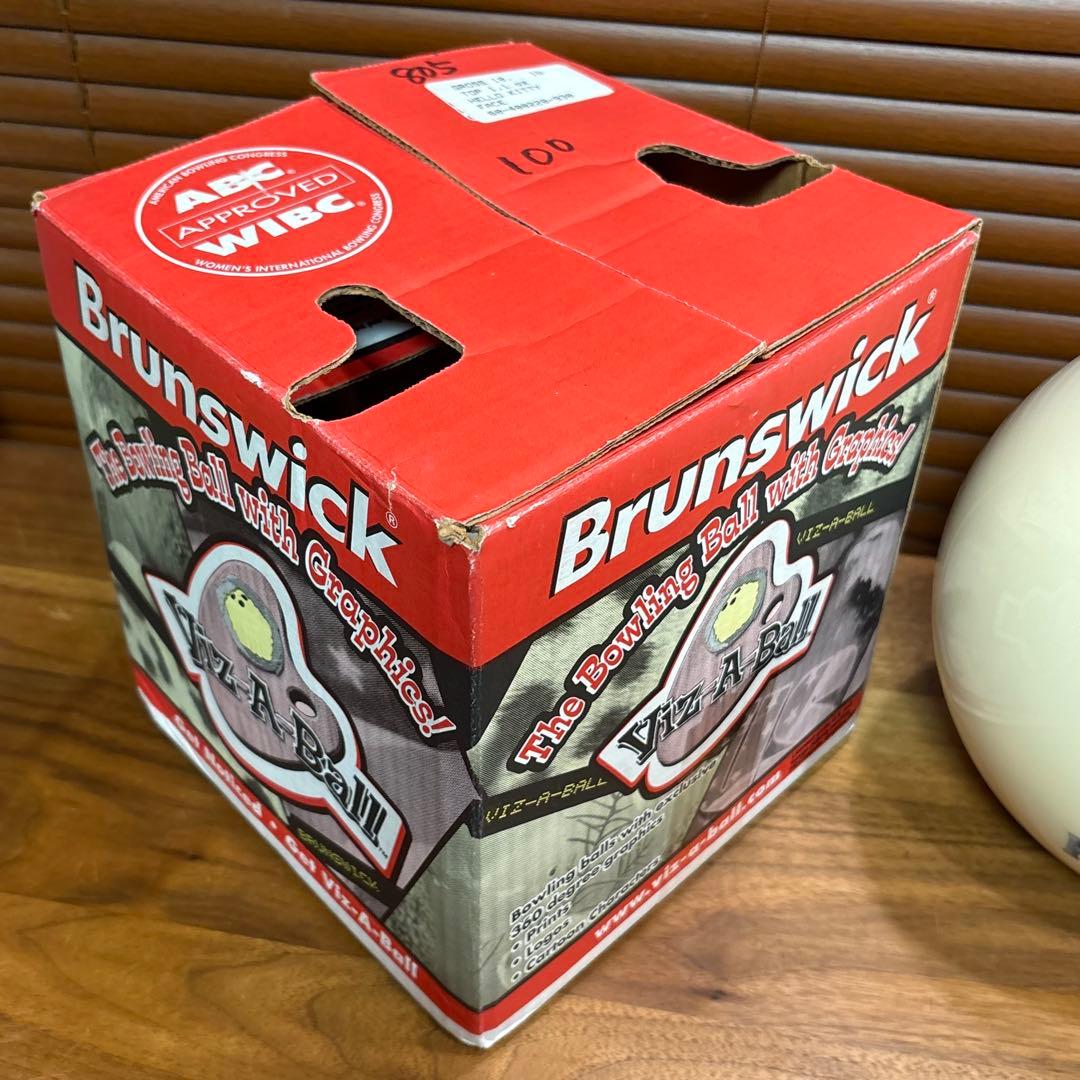 2003年☆新品　ハローキティ　ボウリング　玉