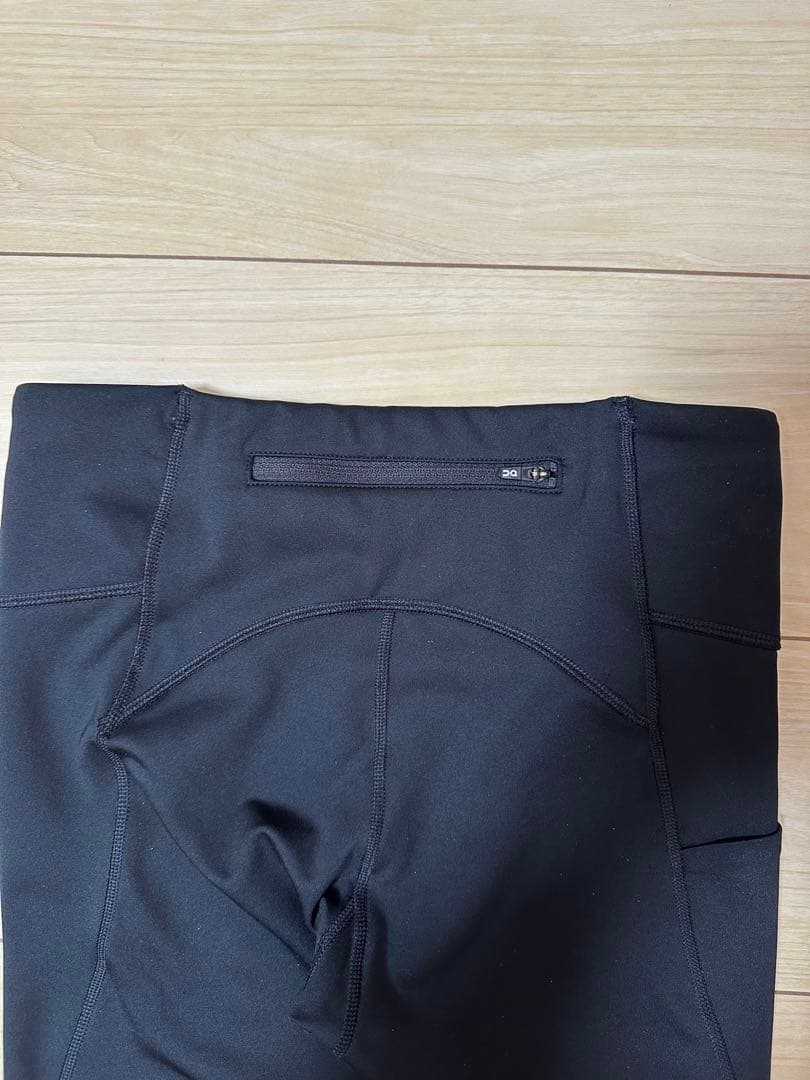 on パフォーマンスタイツ