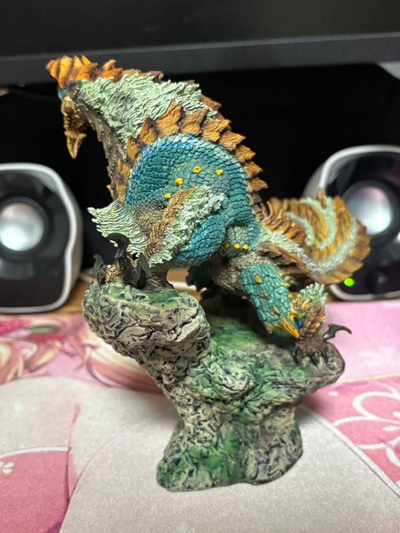 カプコンフィギュアビルダー　クリエイターズモデル　ジンオウガ　復刻版