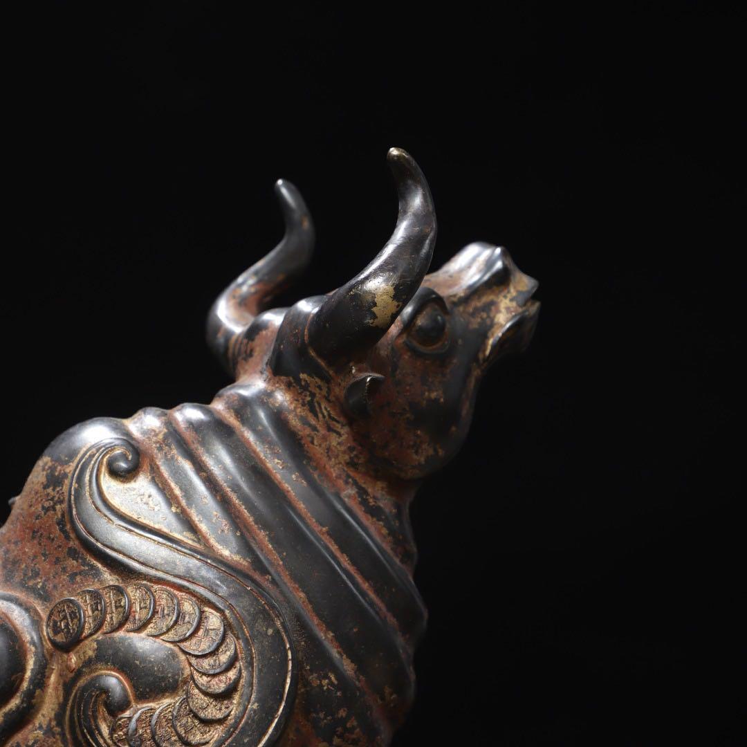 旧蔵　牛の彫刻　銅製　富貴　幸運　家業繁栄