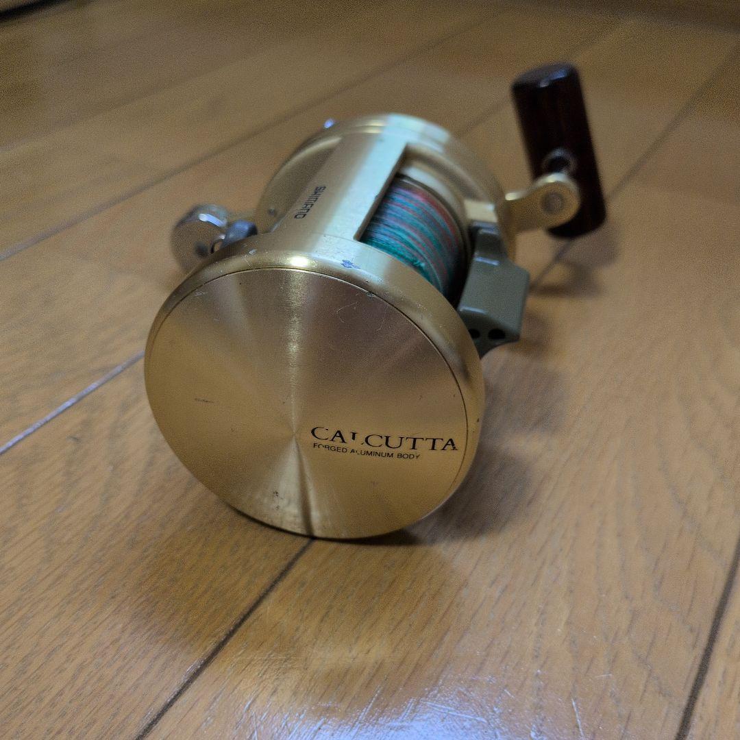 シマノ　カルカッタ小舟1000