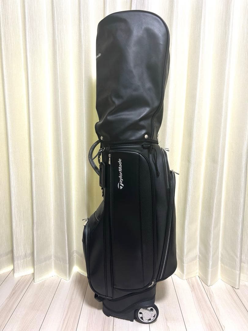 テーラーメイド　レディースキャディバッグ　キャスター付き
