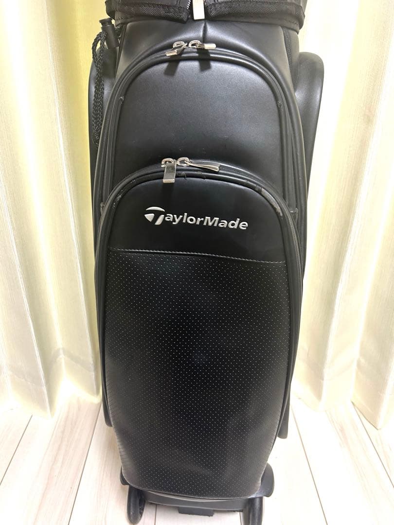 テーラーメイド　レディースキャディバッグ　キャスター付き