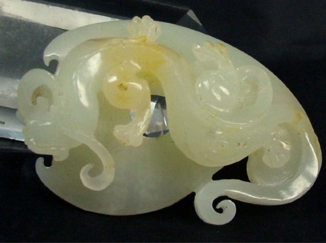 美品　和田白玉「貔貅（ひきゅう）吊飾」