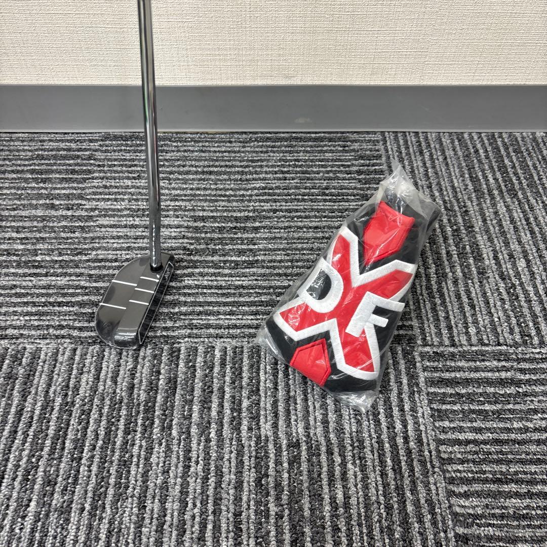 ゴルフパター　ODYSSEY 新品‼️カバー付き❗️
