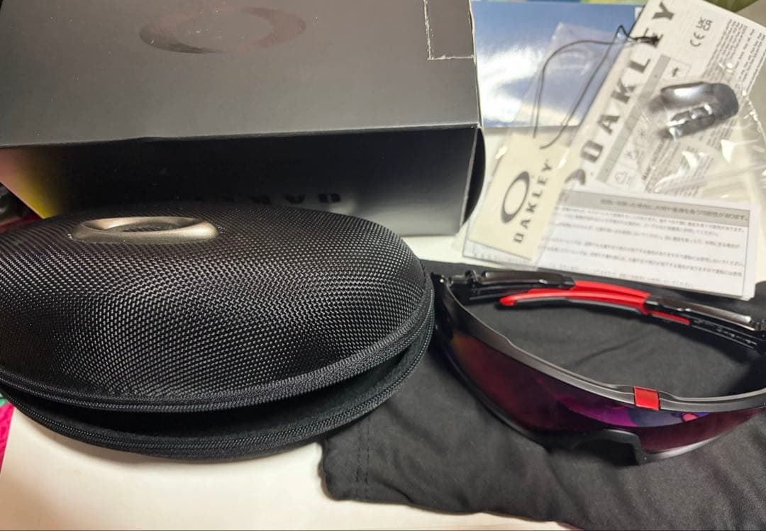 オークリー ジョウブレイカー OAKLEY JAWBREAKER 黒フレーム/赤
