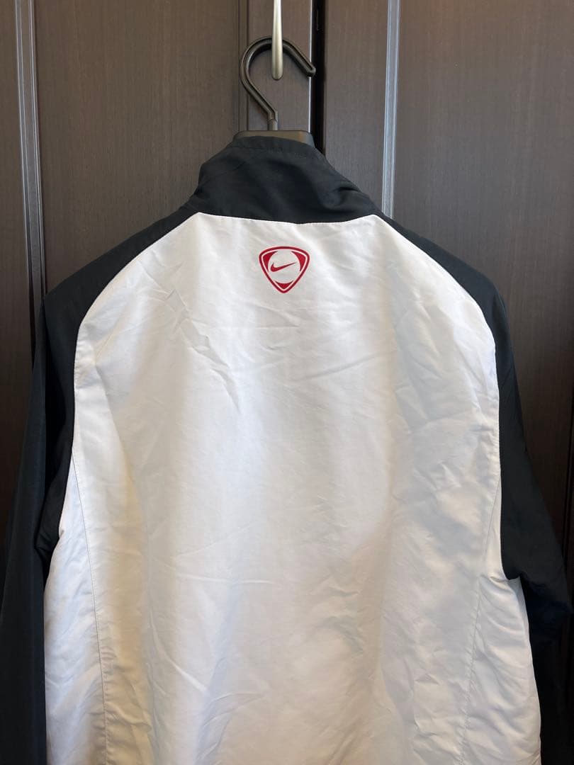 【希少且つ美品】Nike Manchester United ジャケット