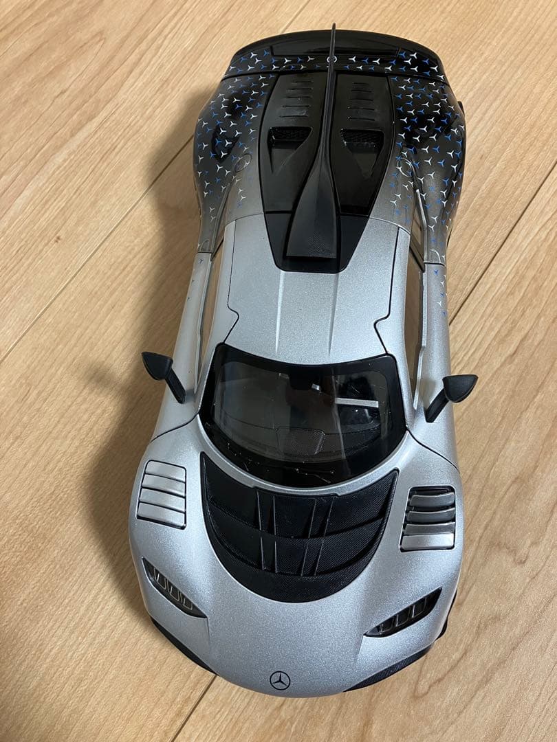 メルセデス AMG ONE 1/18 ミニカー