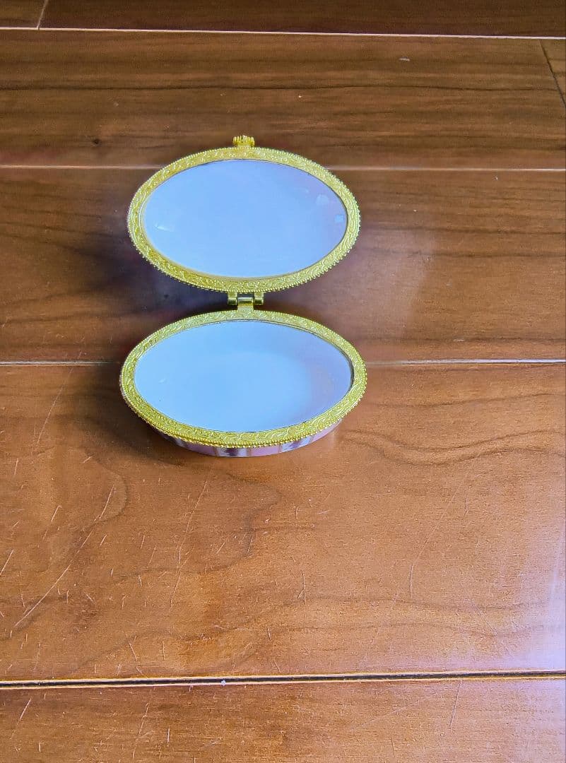 リモージュボックス　ビンテージアンティーク　陶器製花柄小物入れ