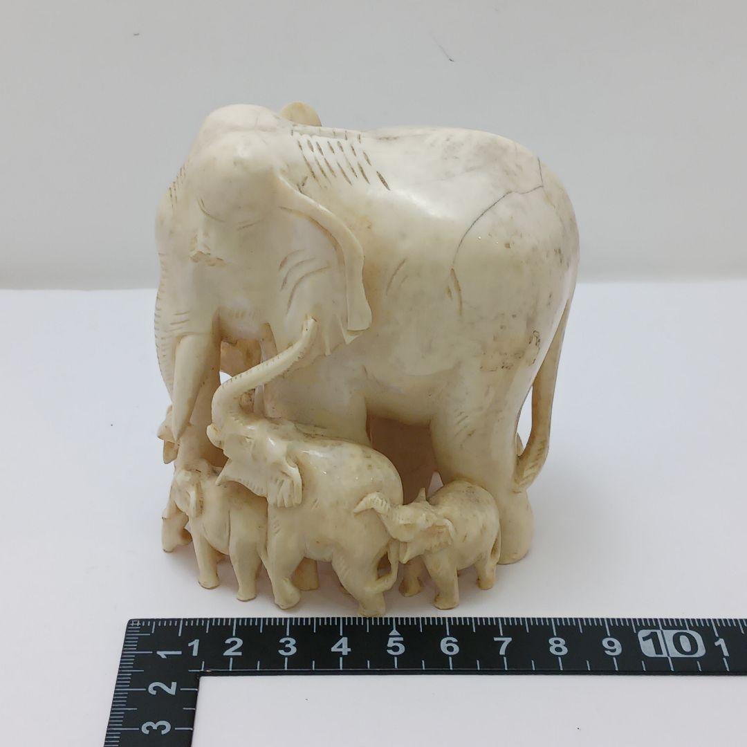 Y2555 高級彫刻 象モチーフ 置物 オブジェ 重量318.2g