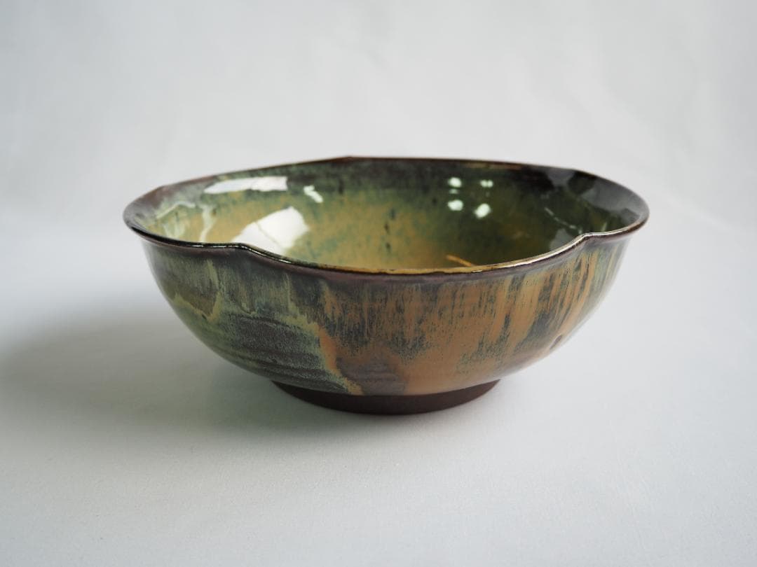 裏千家14世淡々斎宗室御書付『高取焼梅形菓子器』13代亀井味楽造（共箱）