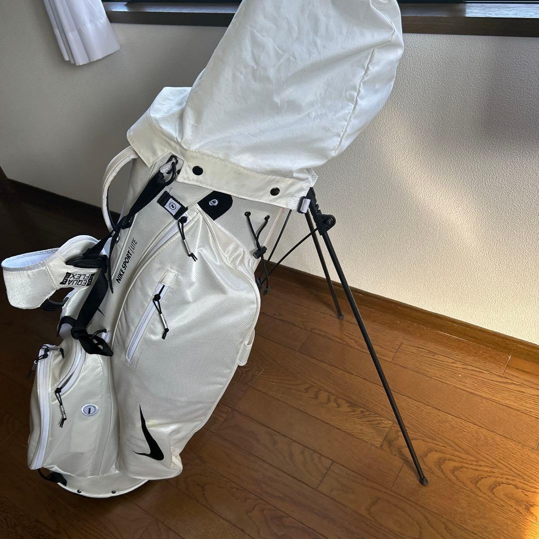Nike ホワイト ゴルフバッグ・キャディバッグ