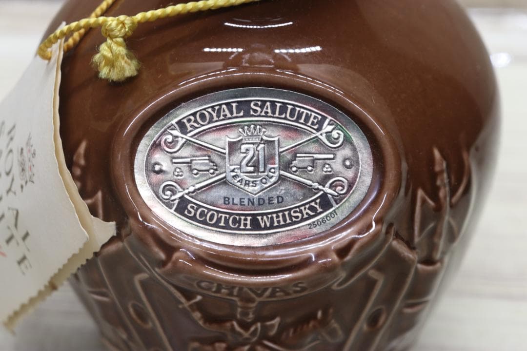 ◆未開栓 2本 ロイヤルサルート 陶器ボトル ウイスキー 21年 まとめ