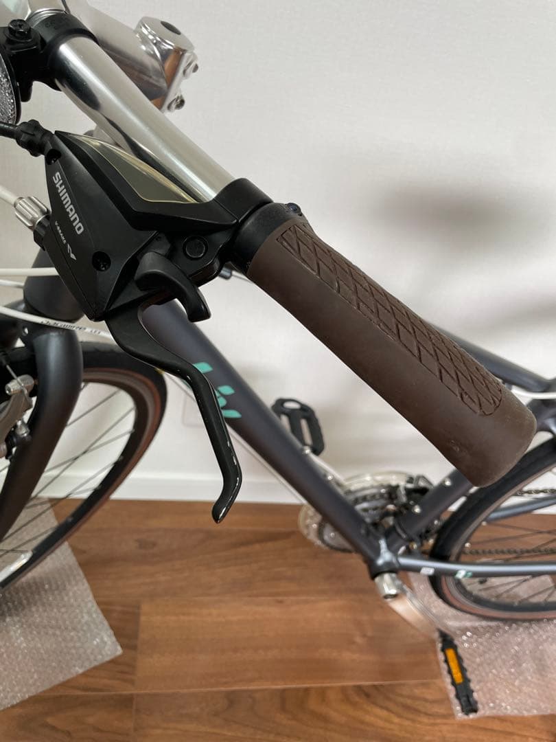 liv escape r3w リブ　エスケープ