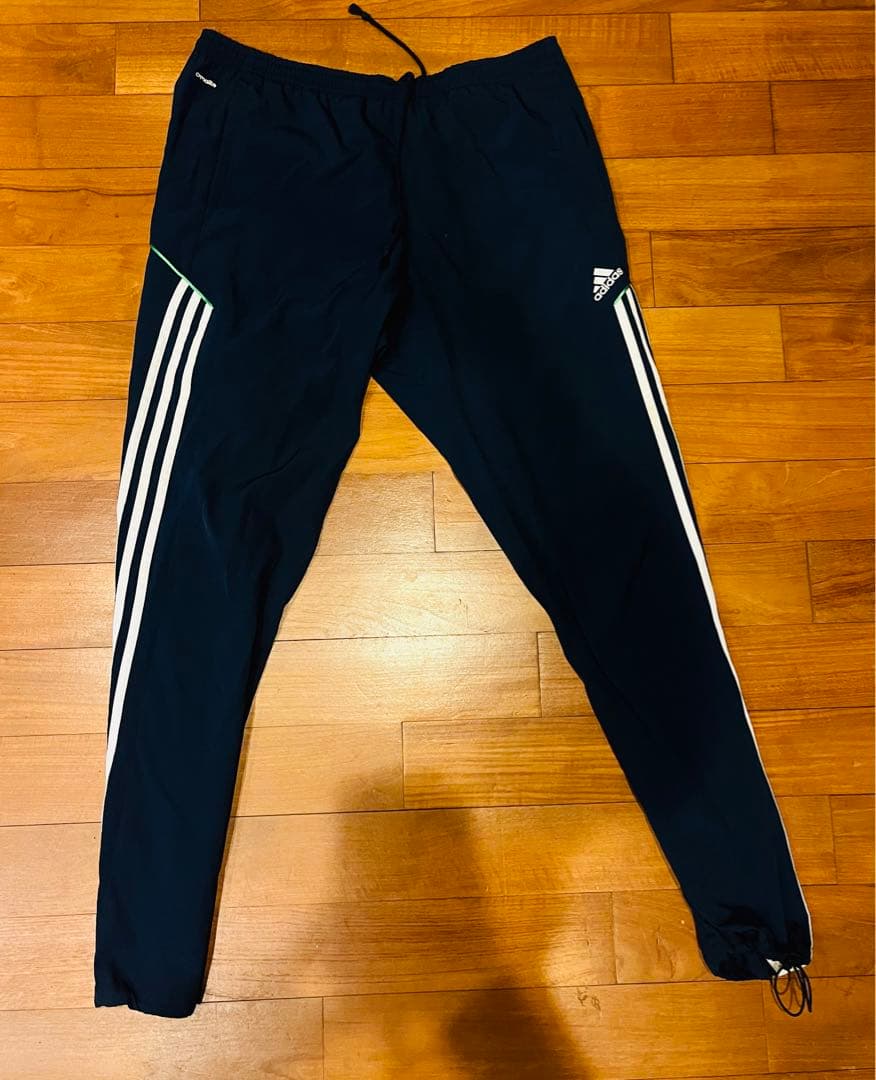 専修大学　サッカー部　3点セット(移動・ウェアセット)