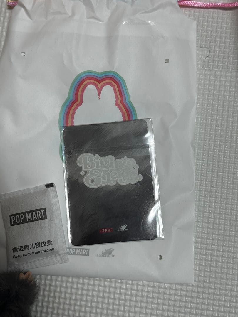 正規品　ラブブLabubu Big into Energy シークレット