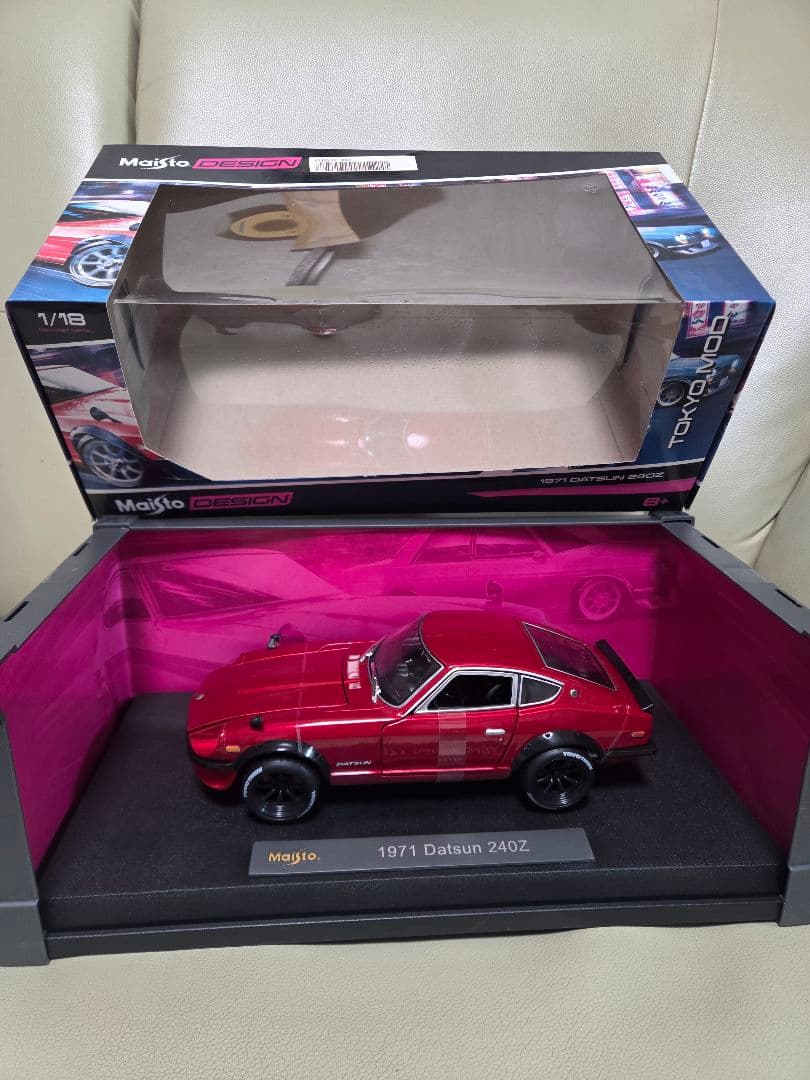 Maisto 1971 Datsun 240Z 1/18 フェアレディZ 模型