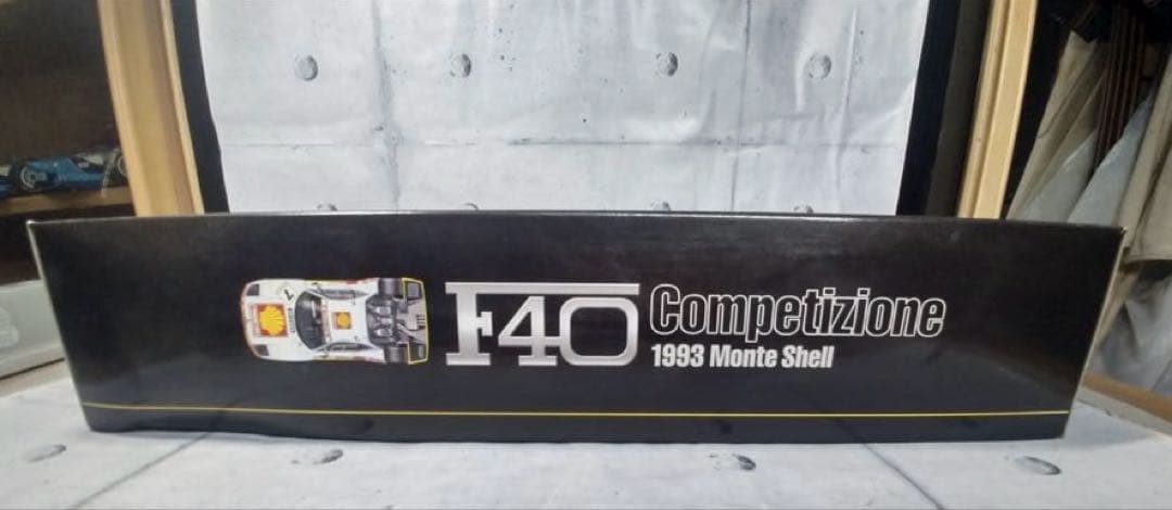 タミヤ　1/24 フェラーリF40 コンペティツィオーネ　モンテシェル