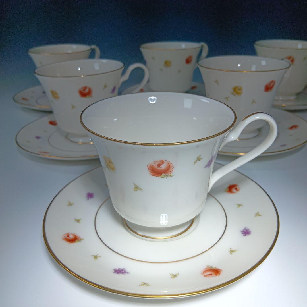 ノリタケ　ニットーロイヤルアイボリーRC　カップ＆ソーサ6客