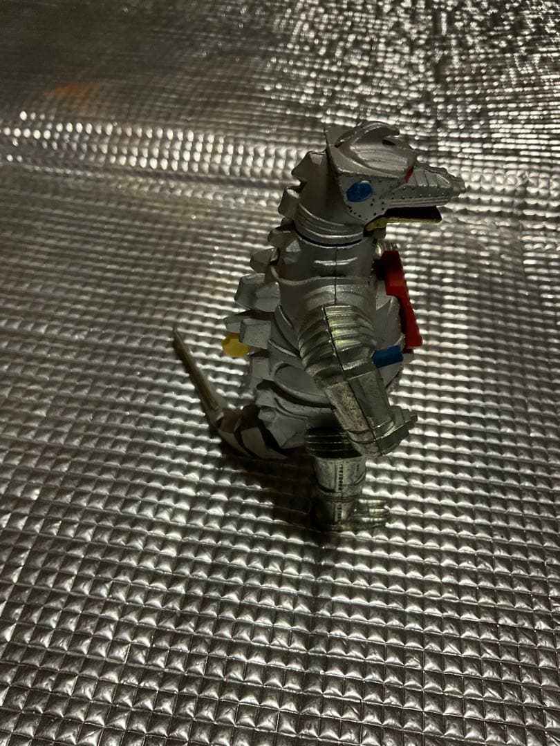 メカゴジラ・超合金。ミロのビーナス状態。【両腕が欠品しております　ブルマーク】
