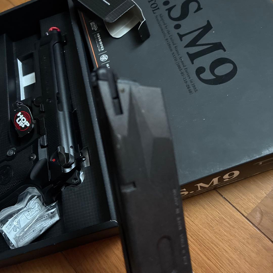 東京マルイ U.S. M9 PISTOL 18歳以上 ガスブローバックガン