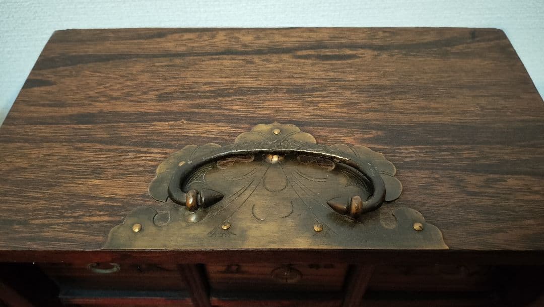 亀*ん様 薬箱　薬箪笥　李調家具　24杯 折り畳み式 中国 民芸 骨董 アンティ